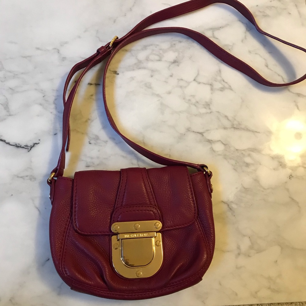 Michael Kors Magenta Crossbody Gold Buckle Purse